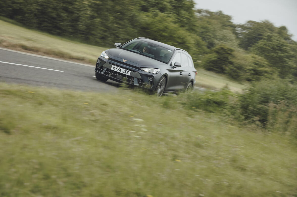 Cupra Estate LT 2025   ME 23