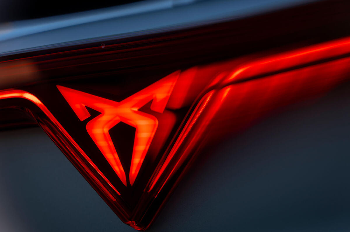 Cupra Formnetor details 037