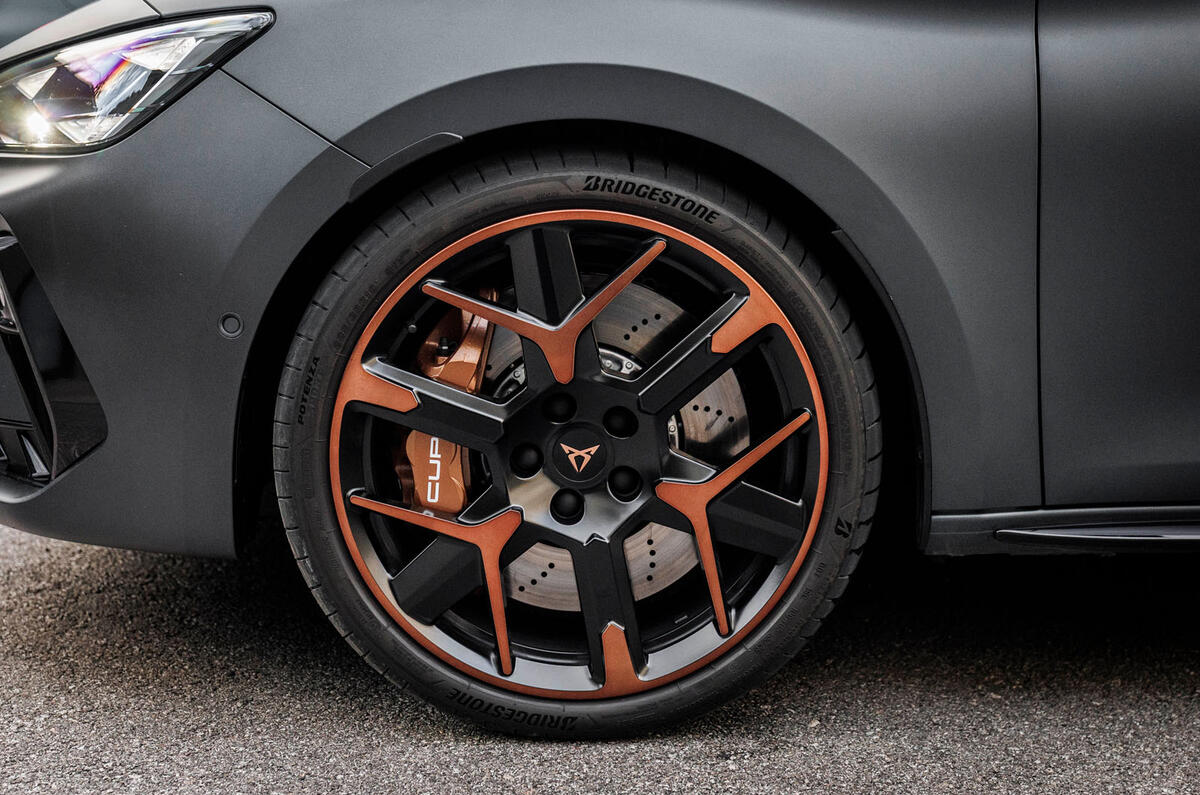 Cupra Leon VZ review 2025 007