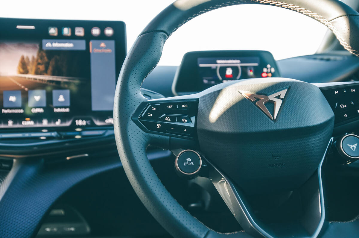 cupra tavascan rt 2024 wheel controls 16