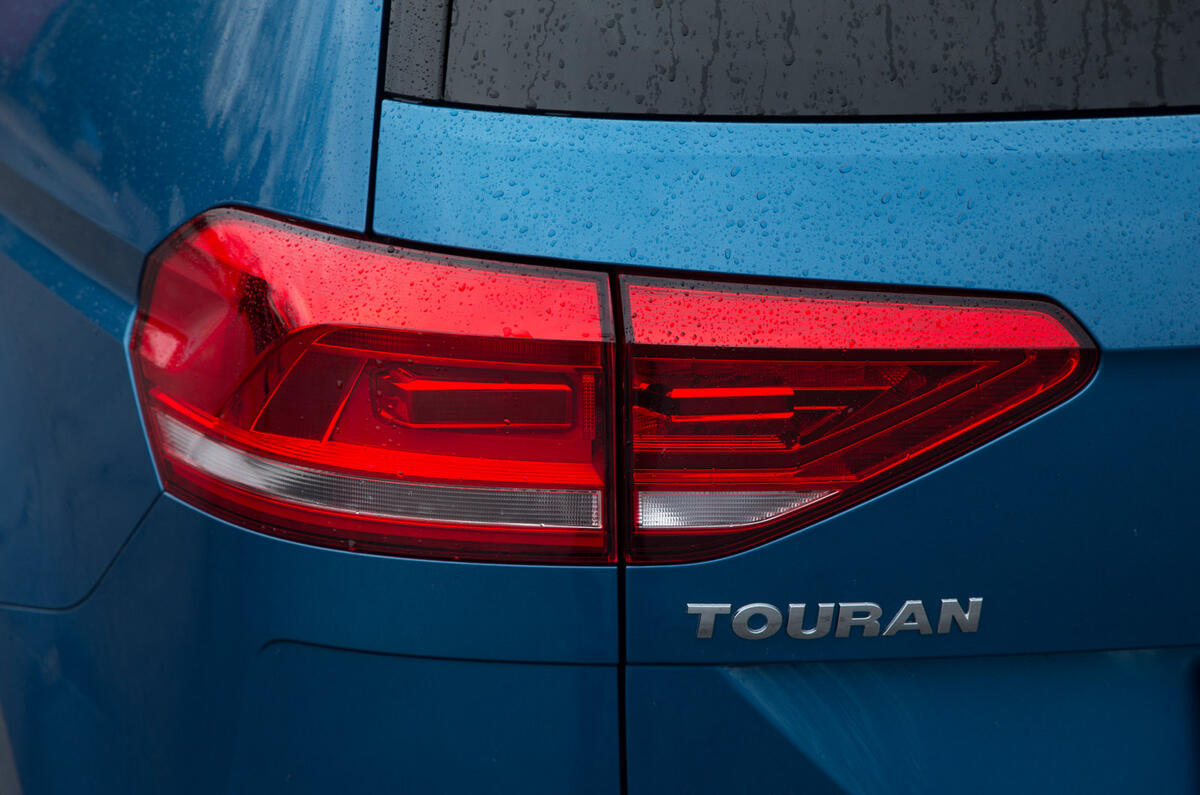 Rear Volkswagen Touran lights