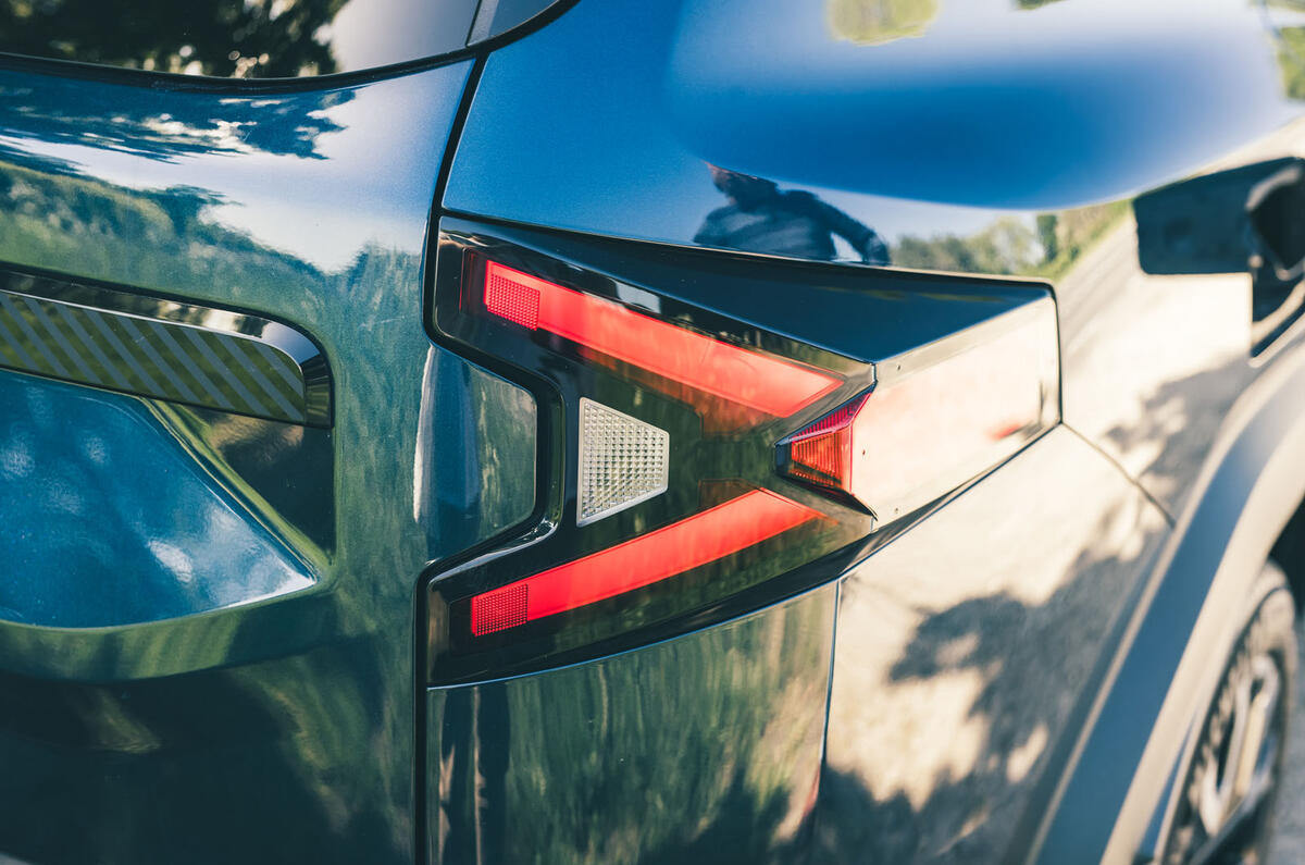 Dacia Bigster review 2025 08 tail lights Dacia Bigster review 2025 08 tail lights