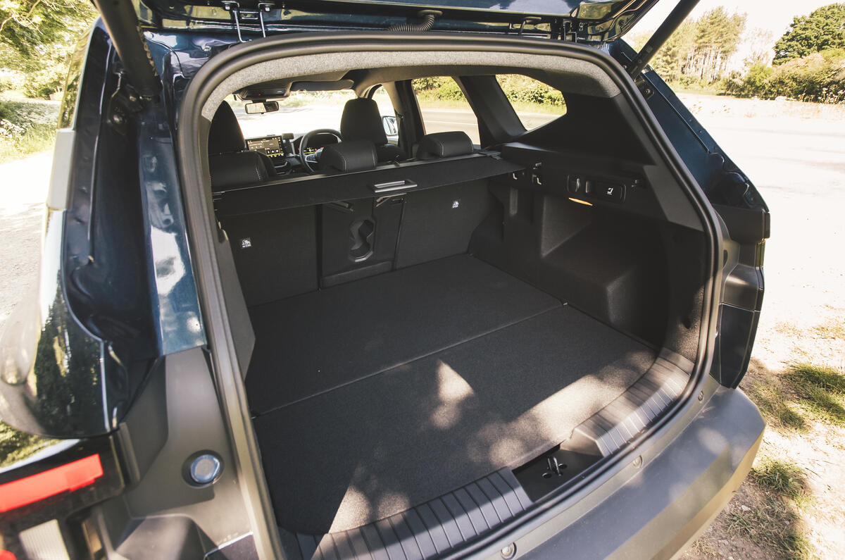 Dacia Bigster review 2025 20 boot Dacia Bigster review 2025 20 boot