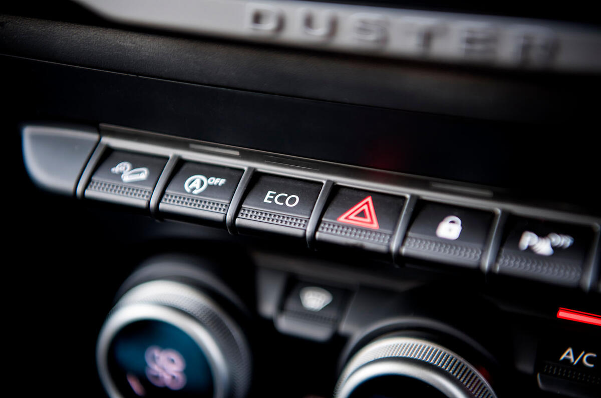 dacia duster road test 2023 16 buttons dacia duster road test 2023 16 buttons