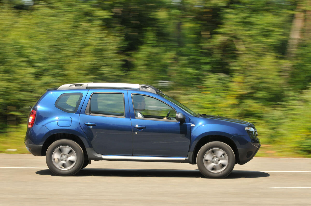 Dacia Duster side profile