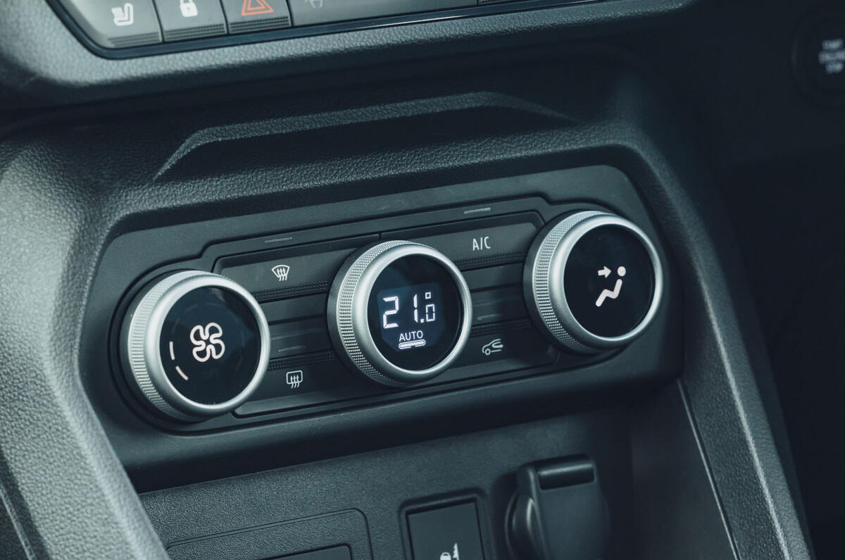 Dacia Jogger review 2026 017