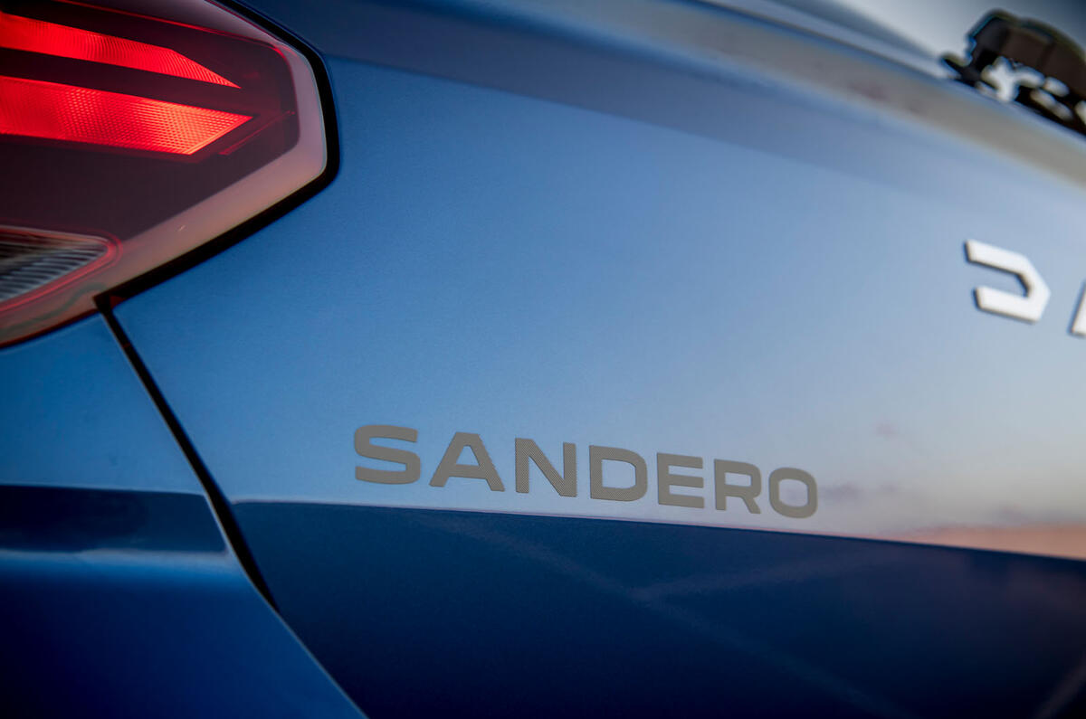 Dacia Sandero 2025 Review badge 06 Dacia Sandero 2025 Review badge 06