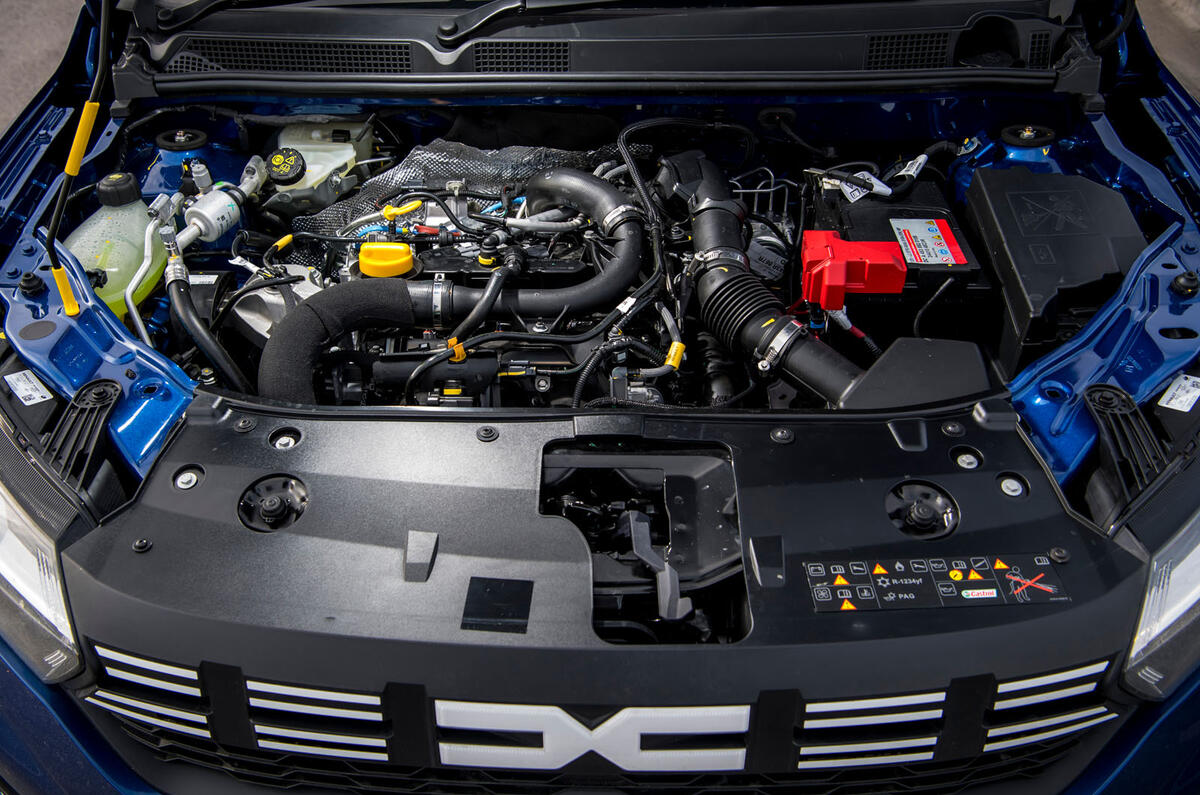 Dacia Sandero 2025 Review engine 01 Dacia Sandero 2025 Review engine 01