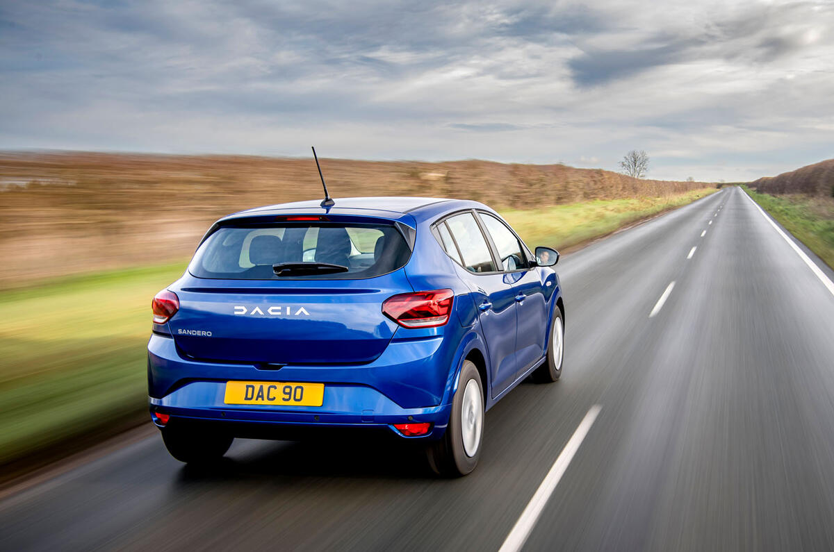 Dacia Sandero 2025 Review rear tracking 05 Dacia Sandero 2025 Review rear tracking 05