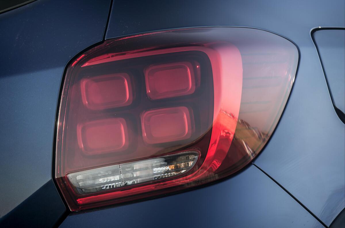 Dacia duster roof bars Dacia duster roof bars