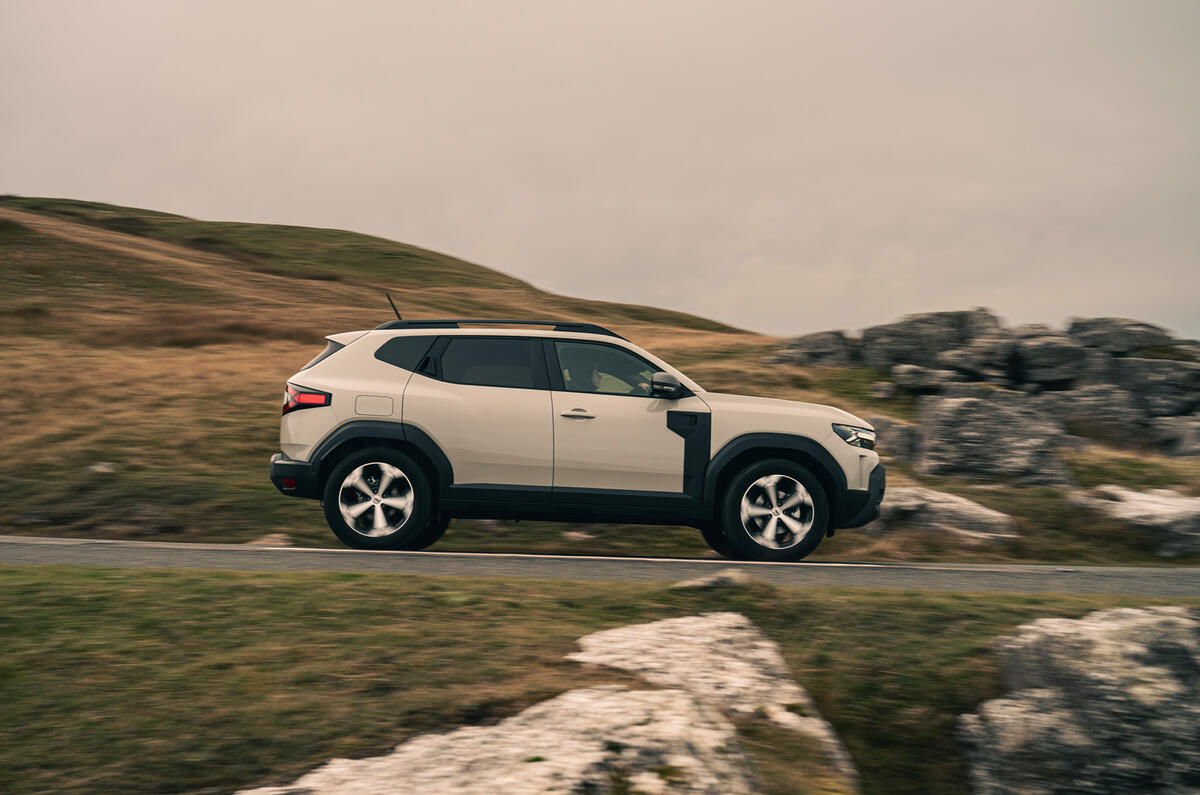 Dacia Duster side view Dacia Duster side view