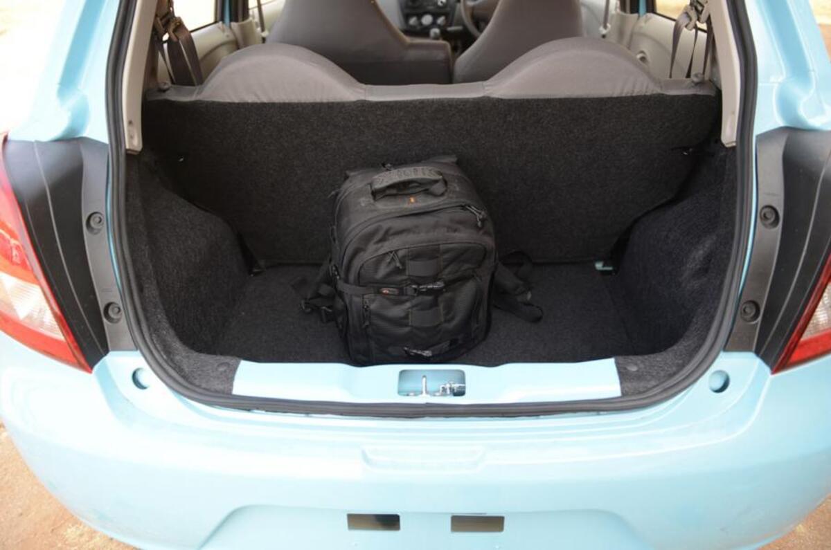 Datsun Go boot space