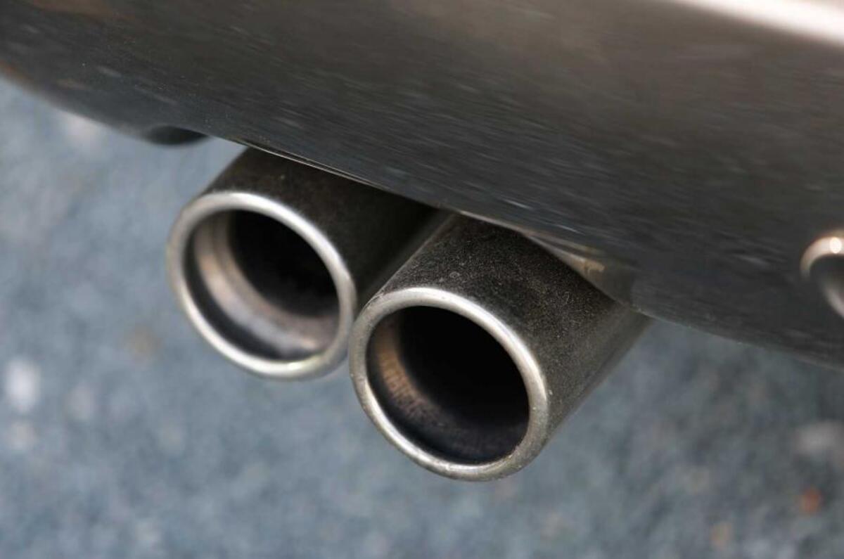 DB Speedback GT twin-exhaust