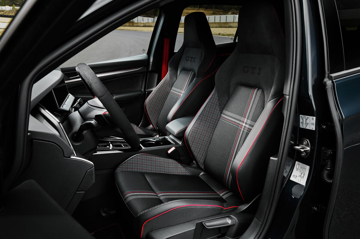 Volkswagen Golf GTI Edition 50