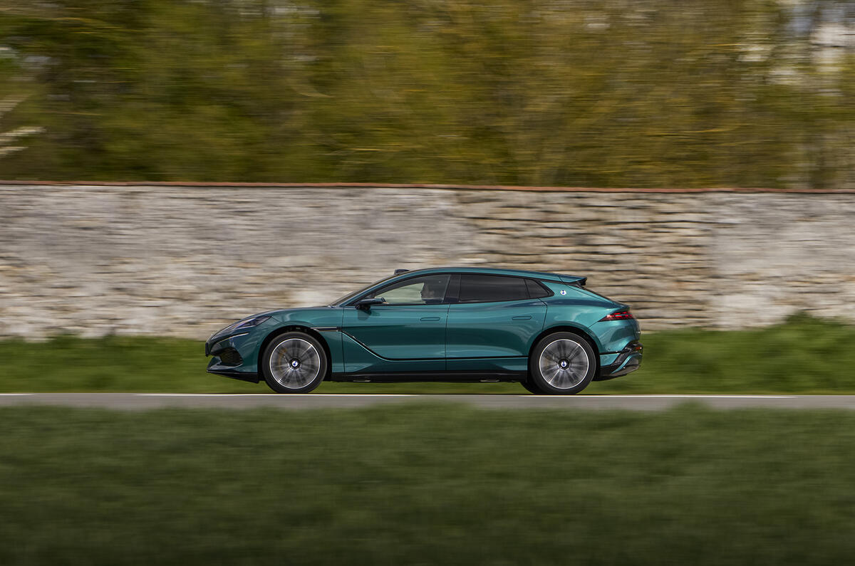 DENZA Z9GT 01DYNAMIC 033