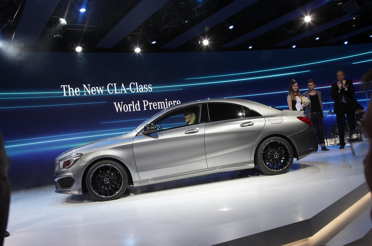 Detroit motor show 2014 dates