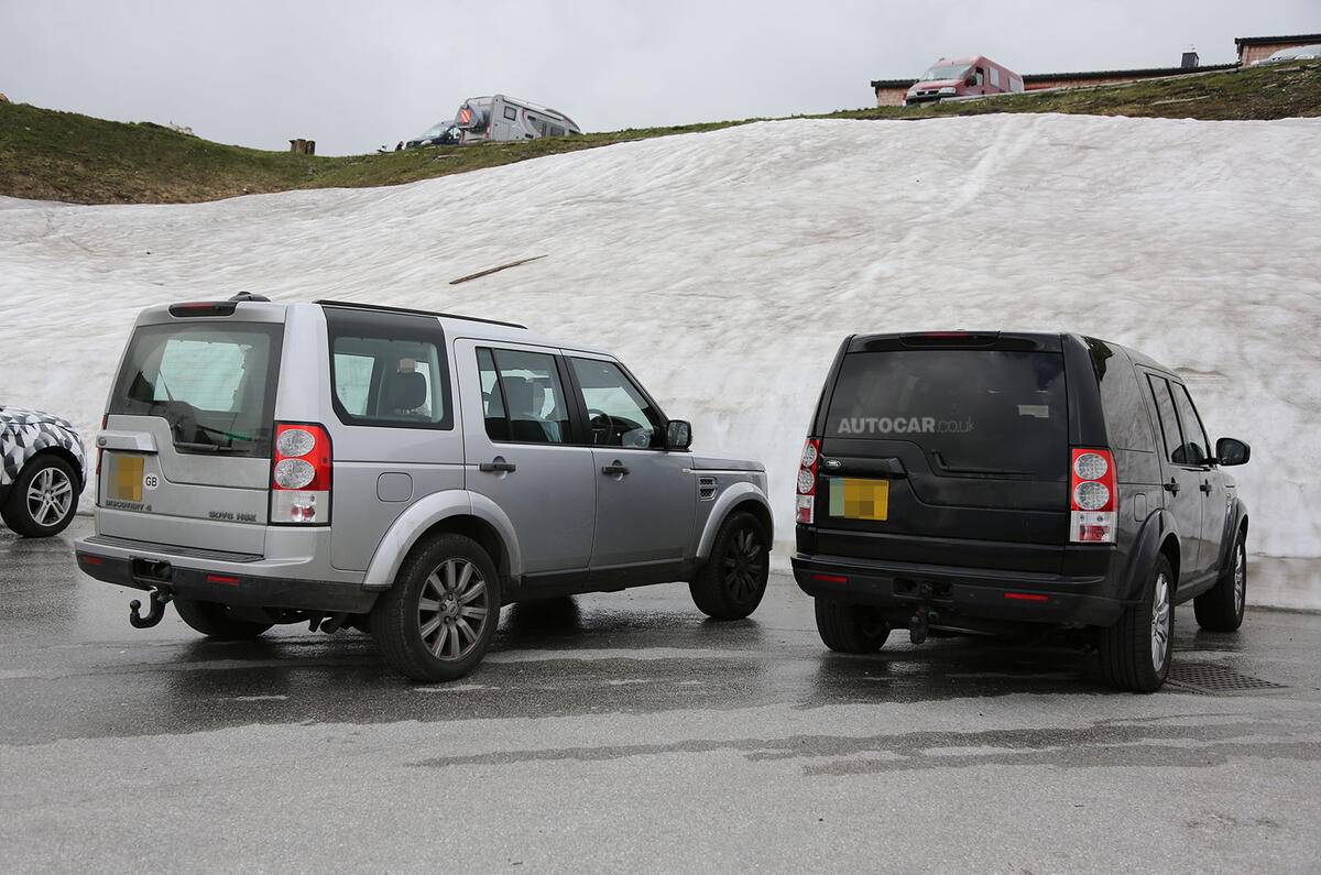 no title Land Rover Discovery facelift spotted