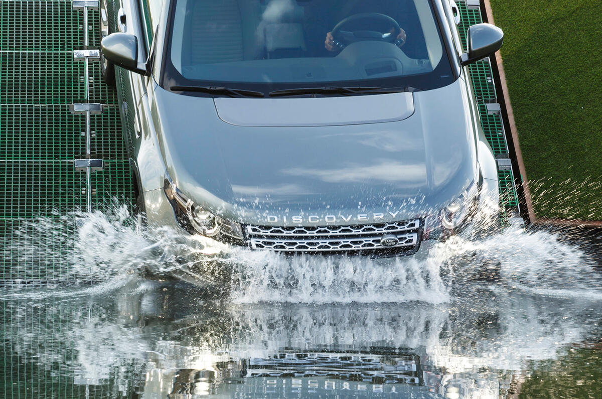 Land Rover Discovery Sport revealed