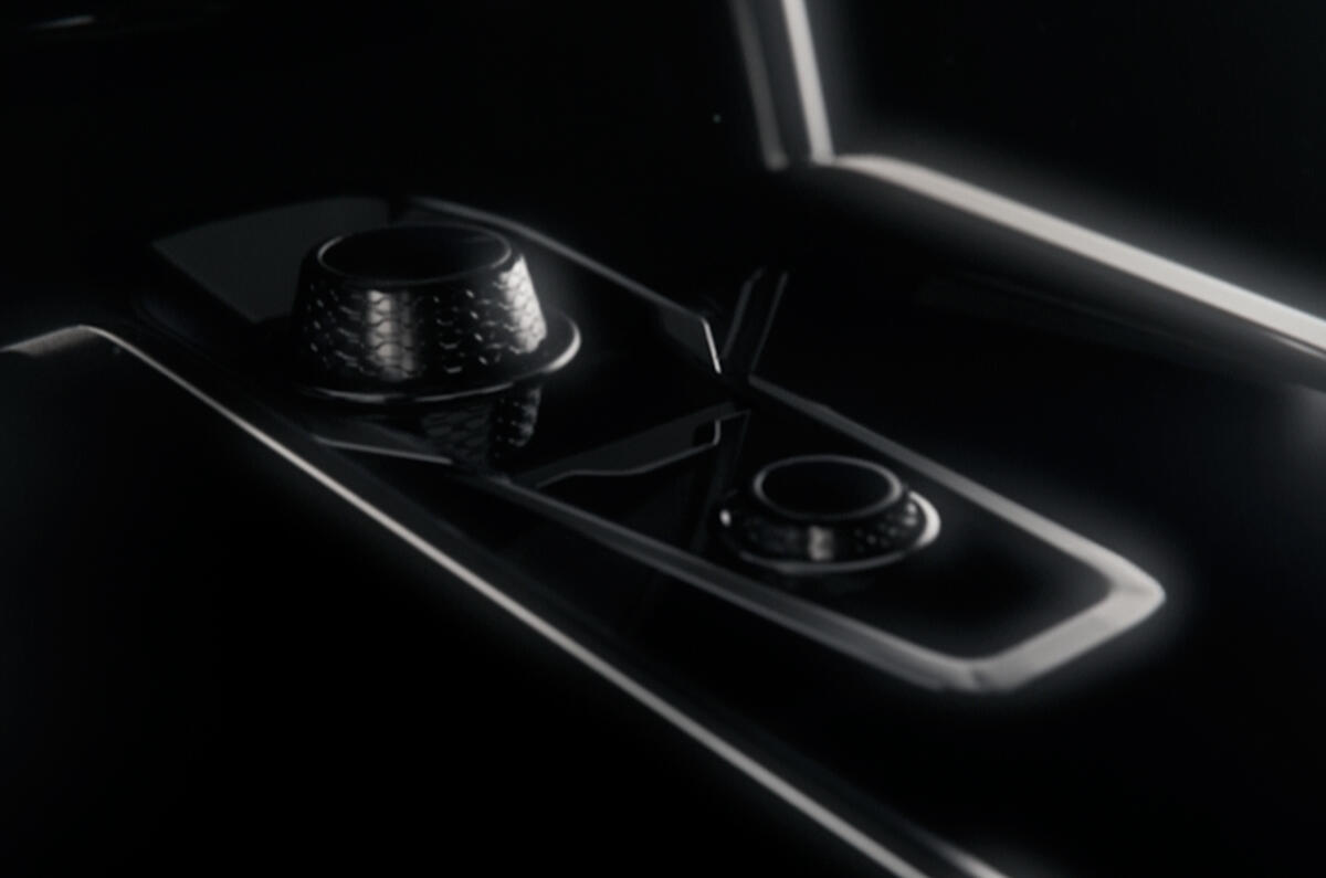 New Land Rover Discovery family previewed