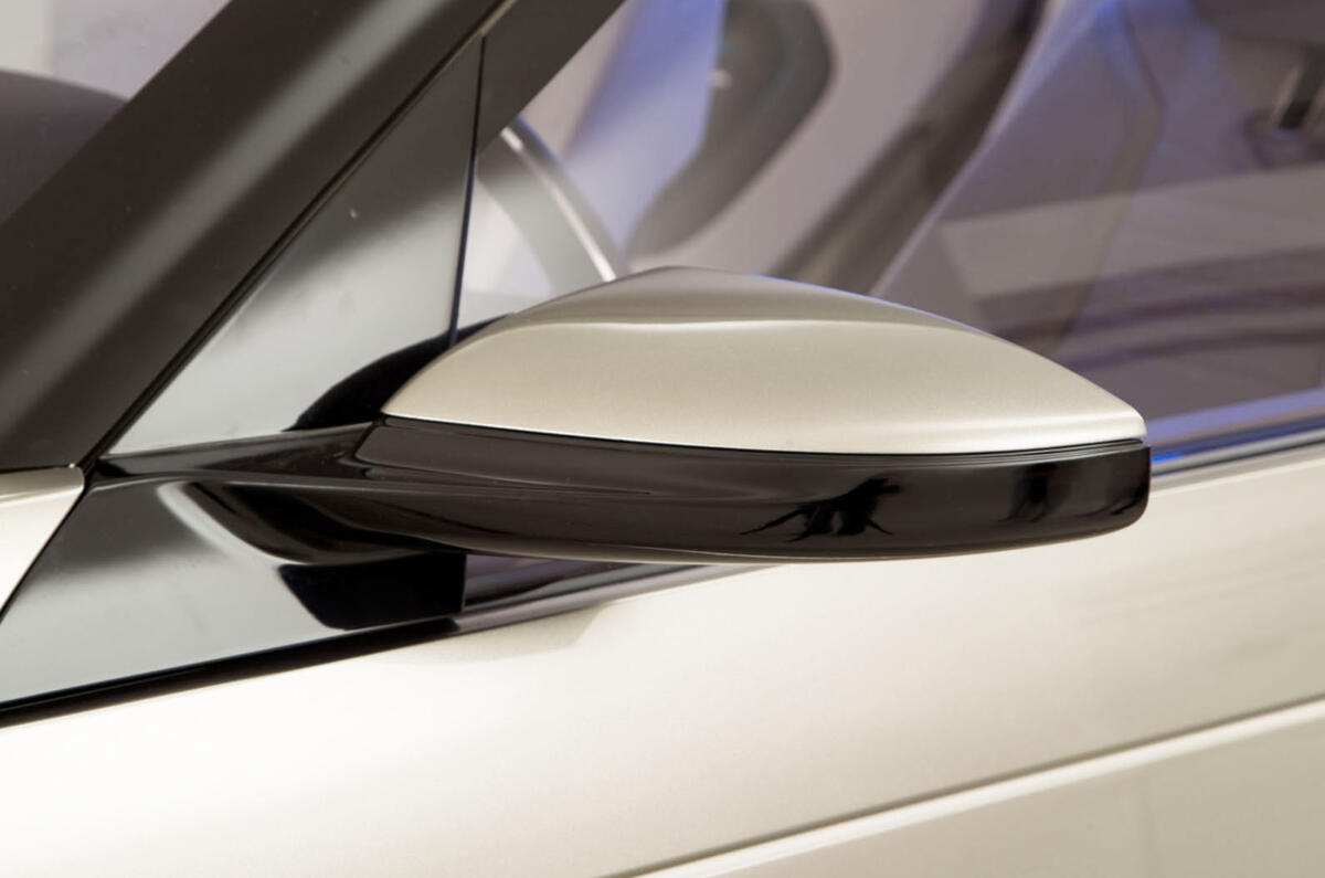 no title Land Rover Discovery Vision concept - exclusive studio pictures