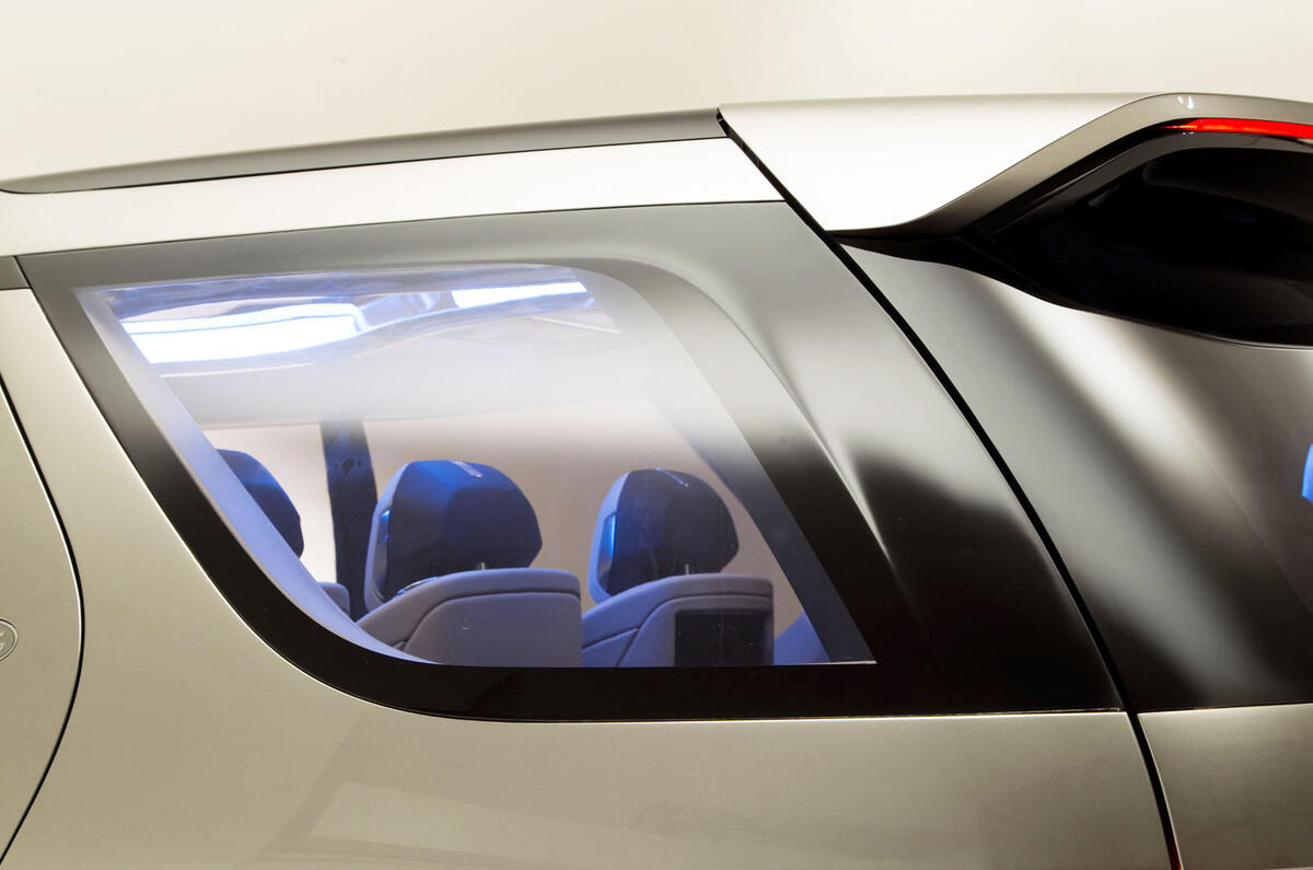 no title Land Rover Discovery Vision concept - exclusive studio pictures