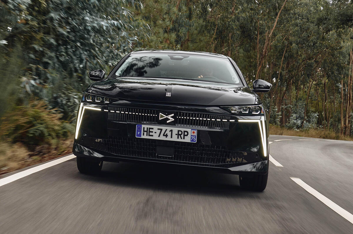 DS No4 PHEV review 2025 003