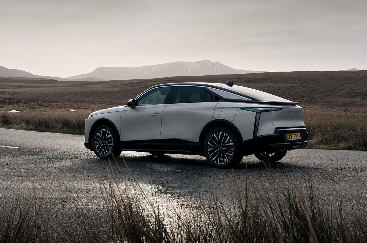 DS No8 review 2026 028