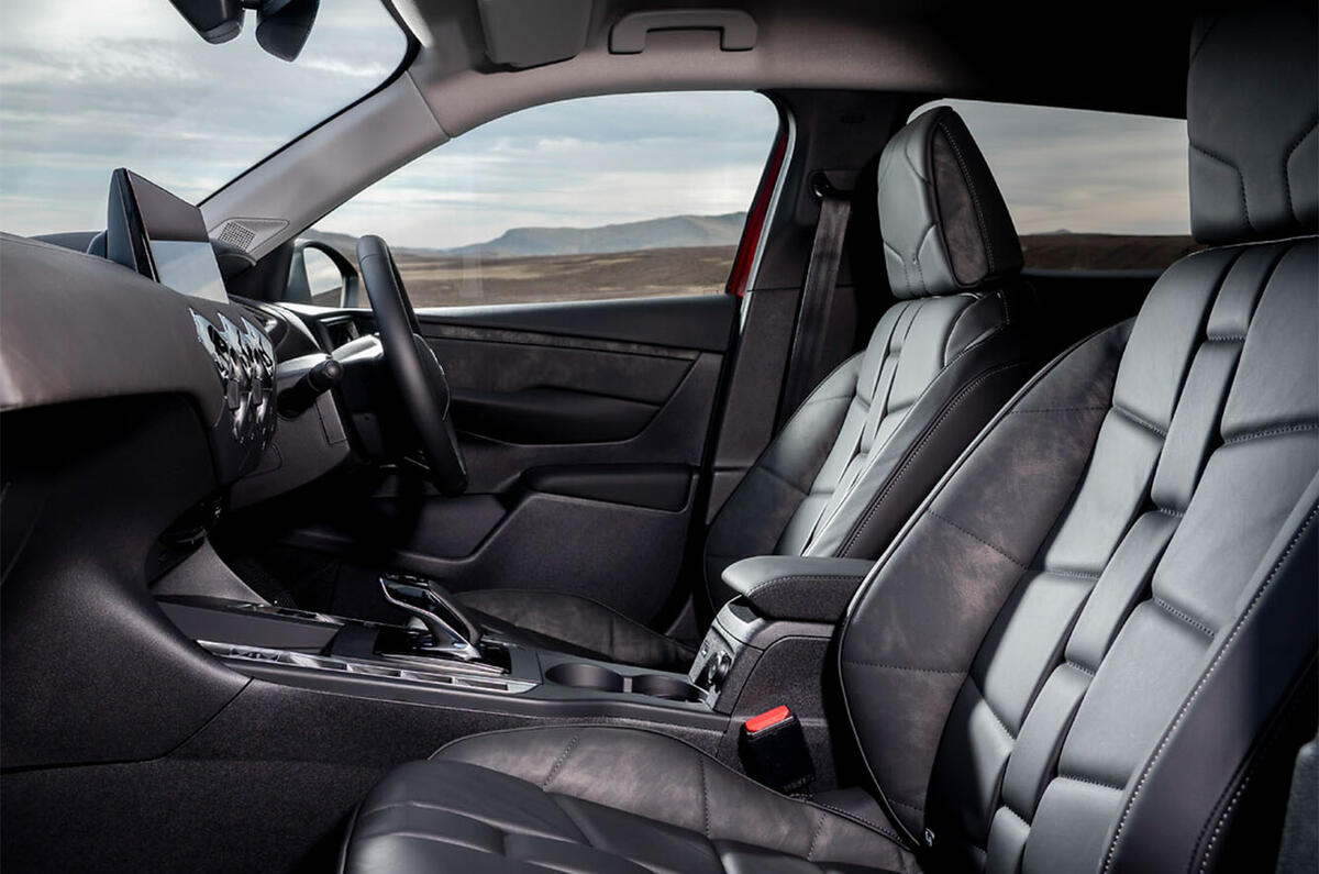 ds3 review 2024 10 front seats