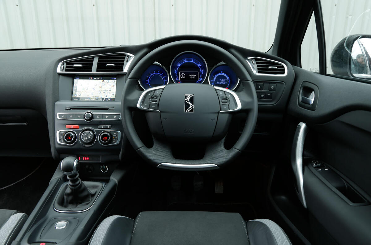 The view from the driver's seat of the DS 4 Crossback