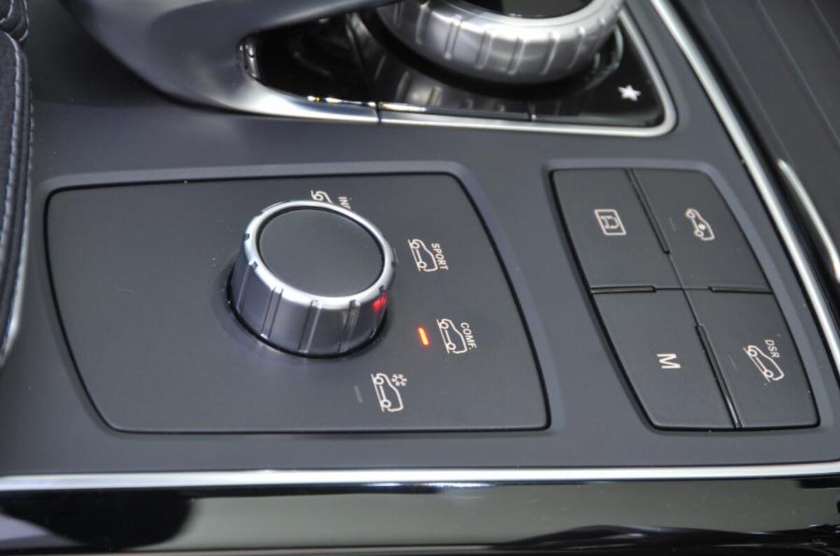 Mercedes-Benz GLE Coupé dynamic controls