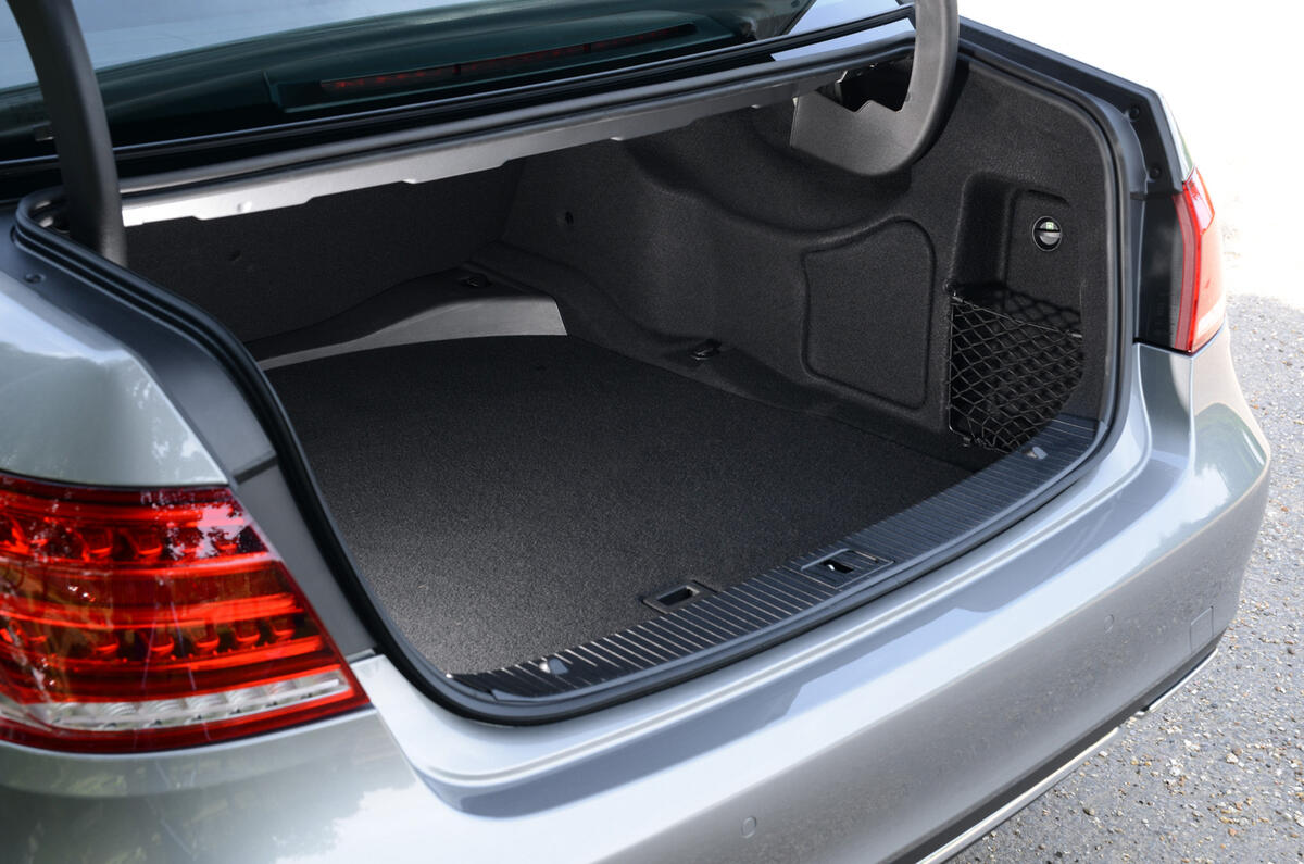 Mercedes-Benz E-Class boot space
