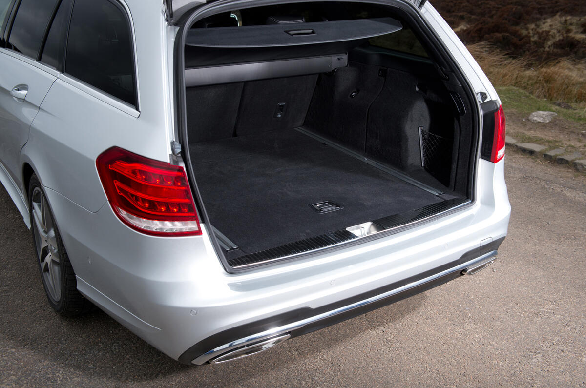 Mercedes Benz C Class Cabriolet Boot Space Mercedes Benz C Class Cabriolet Boot Space