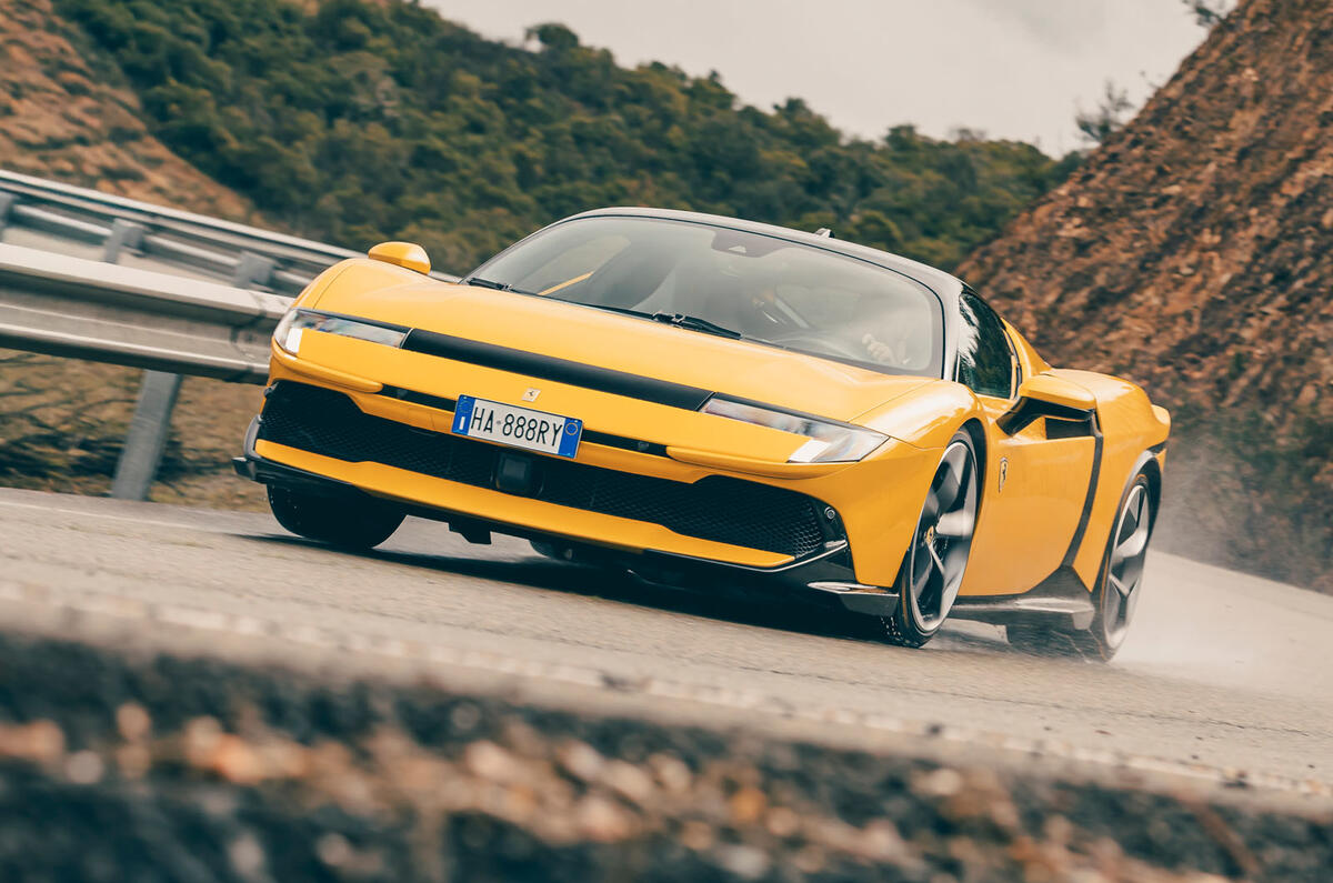 Ferrari 849 Testarossa review 2026 005