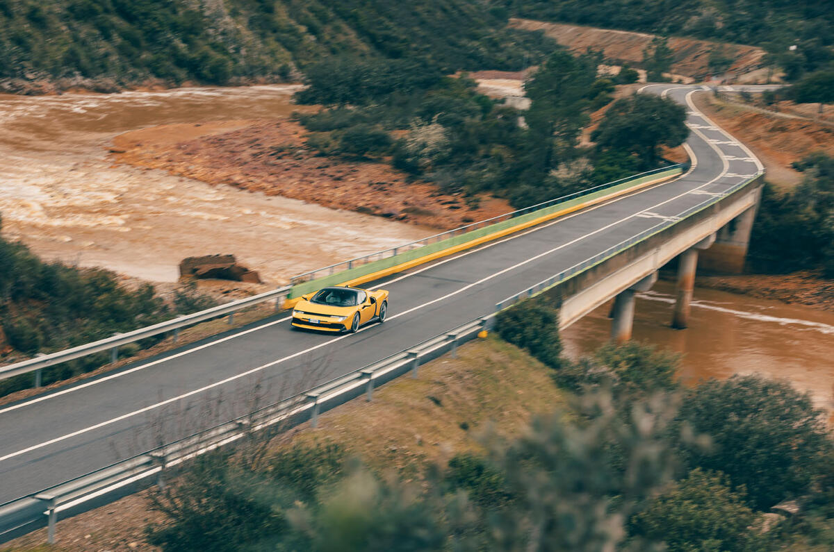 Ferrar 849 Testarossa review 2026 010