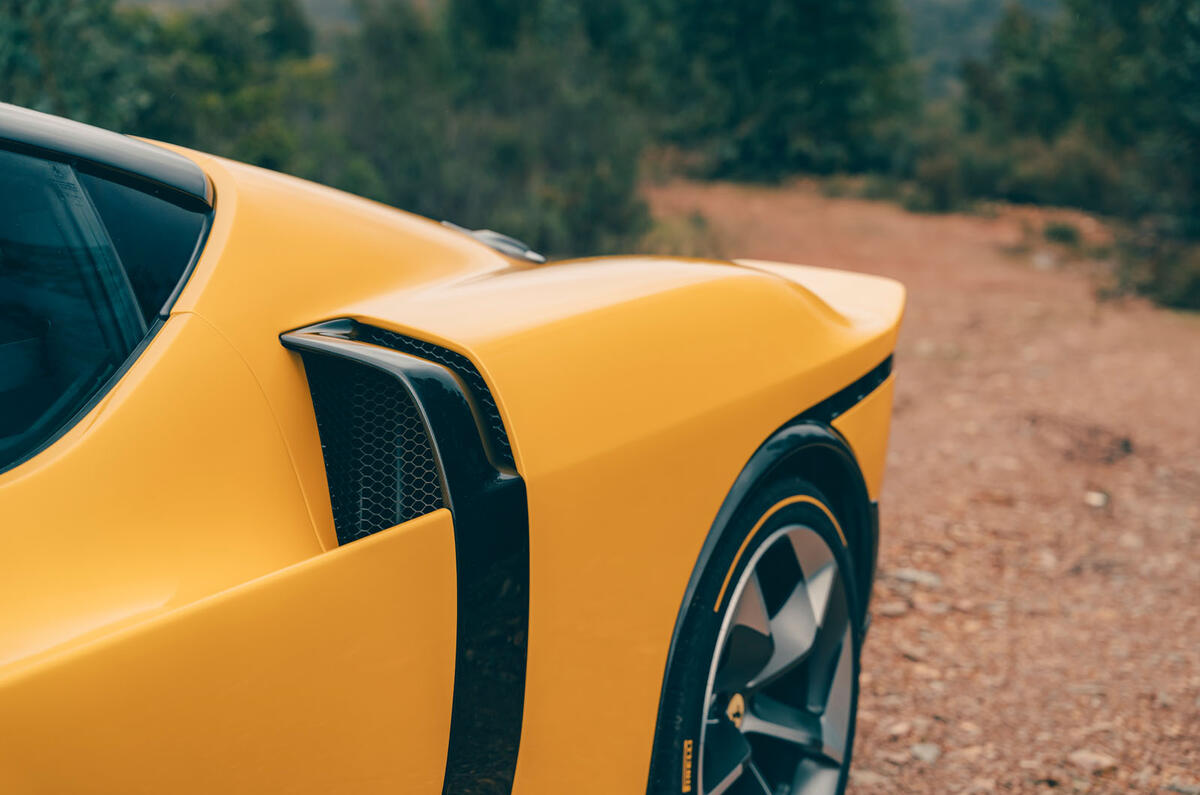 Ferrari 849 Testarossa review 2026 014