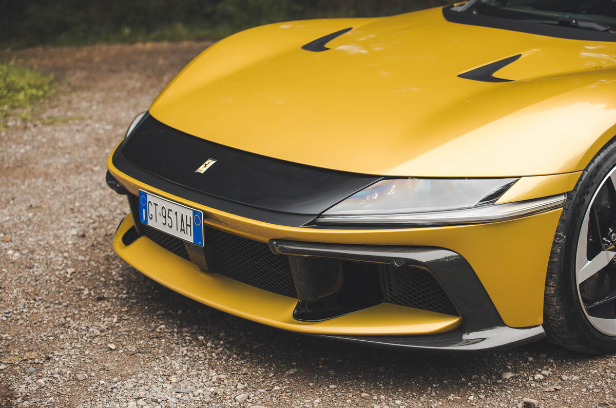 ferrari 12 cilindri jh 2024 31