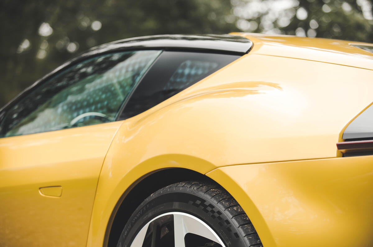 ferrari 12 cilindri jh 2024 34