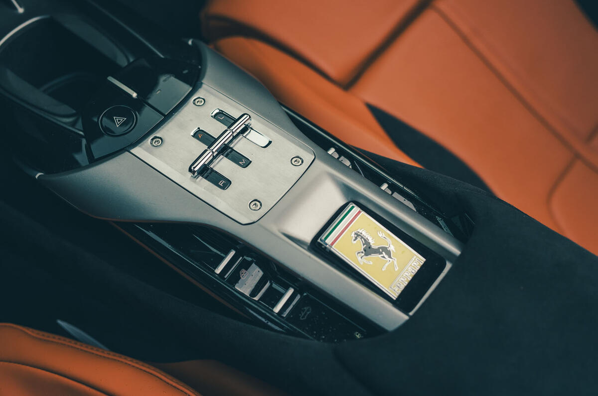 ferrari 12 cillindri spider 2025 gear selector 65 ferrari 12 cillindri spider 2025 gear selector 65