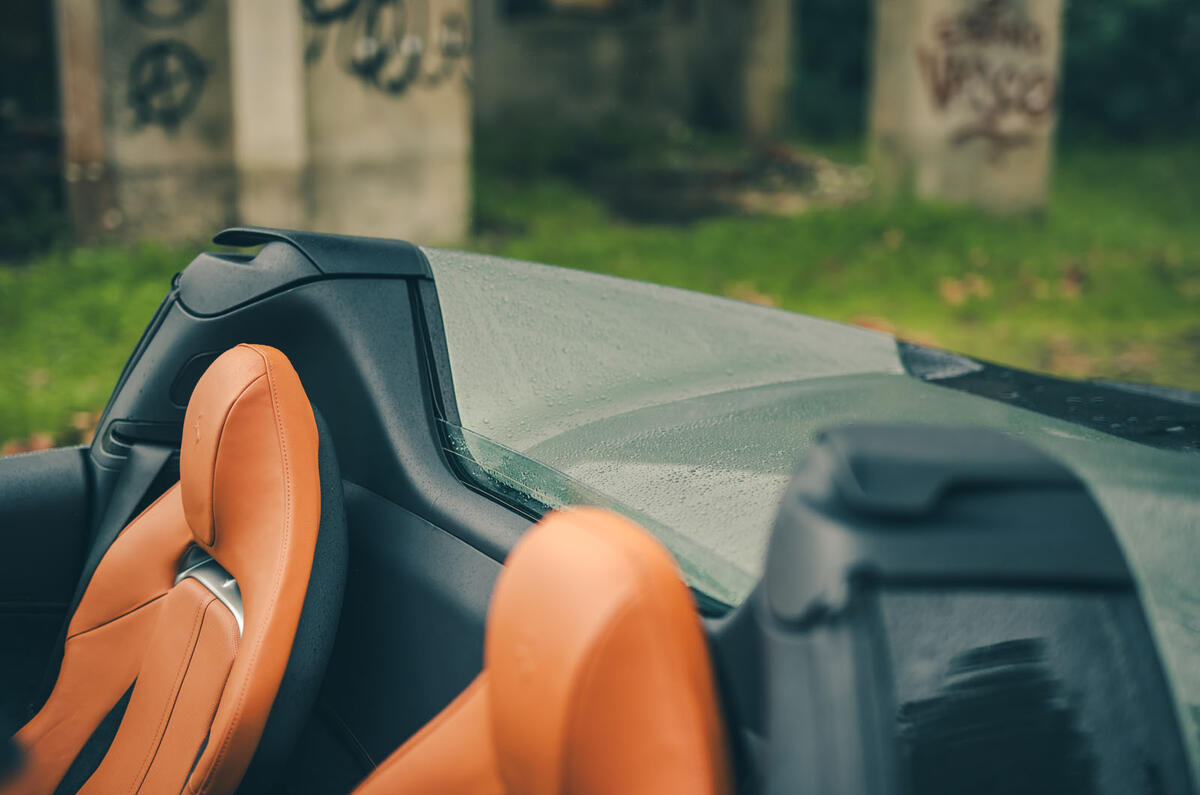 ferrari 12 cillindri spider 2025 roll bars 51 ferrari 12 cillindri spider 2025 roll bars 51