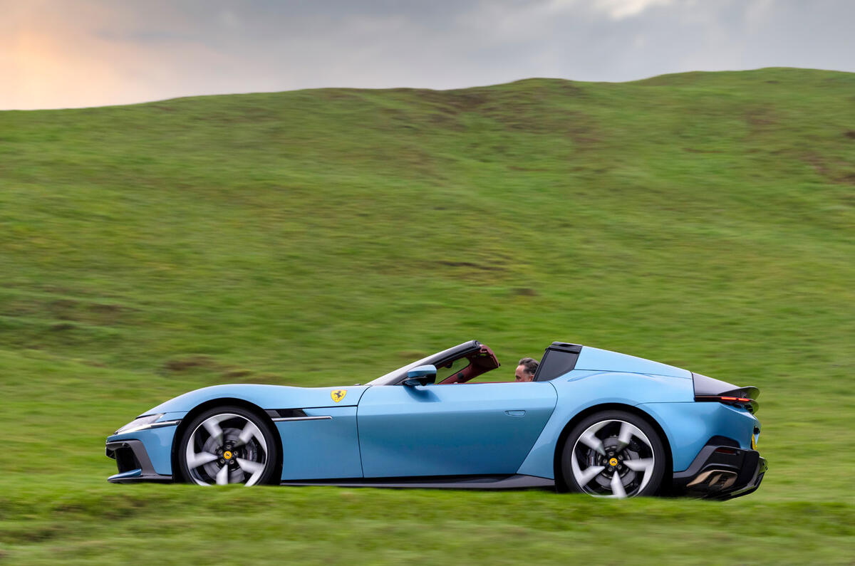 Ferrari 12cilindri Spider review 2026 15