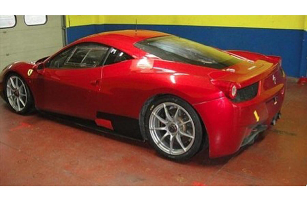 Ferrari 458 Italia racer - first pics