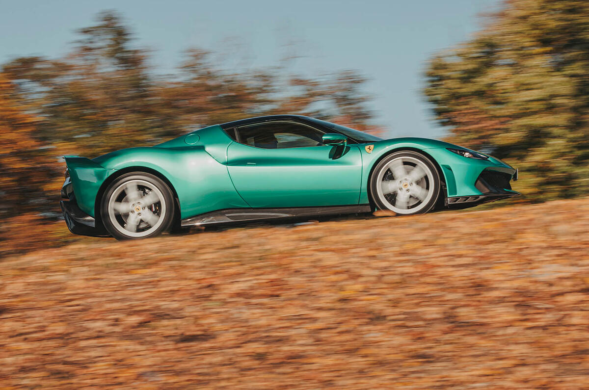 Ferrari 296 Speciale 2025 04 panning Ferrari 296 Speciale 2025 04 panning