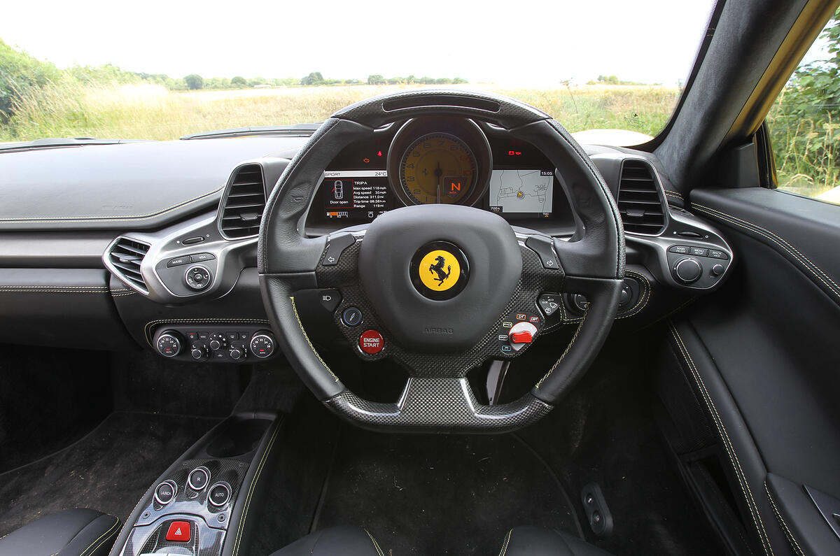  Ferrari  458 Italia 2010 2019 interior  Autocar