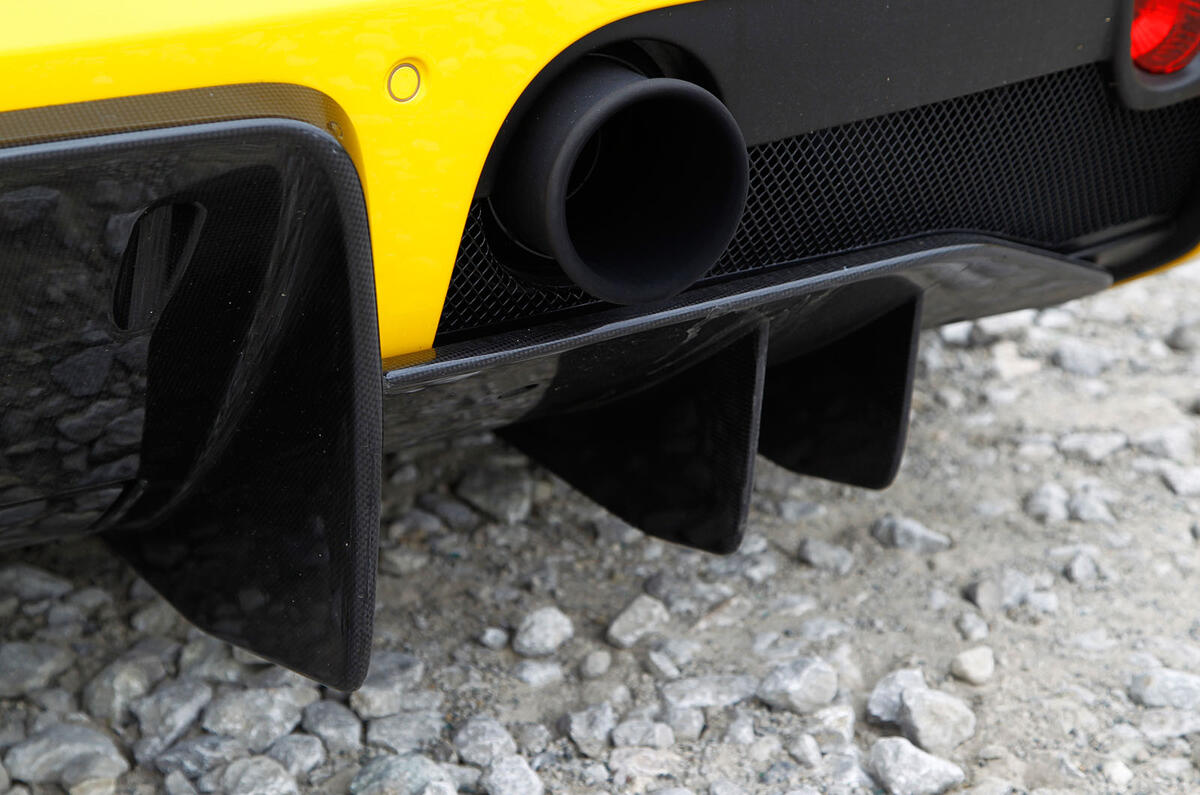Ferrari 458 Speciale rear diffuser