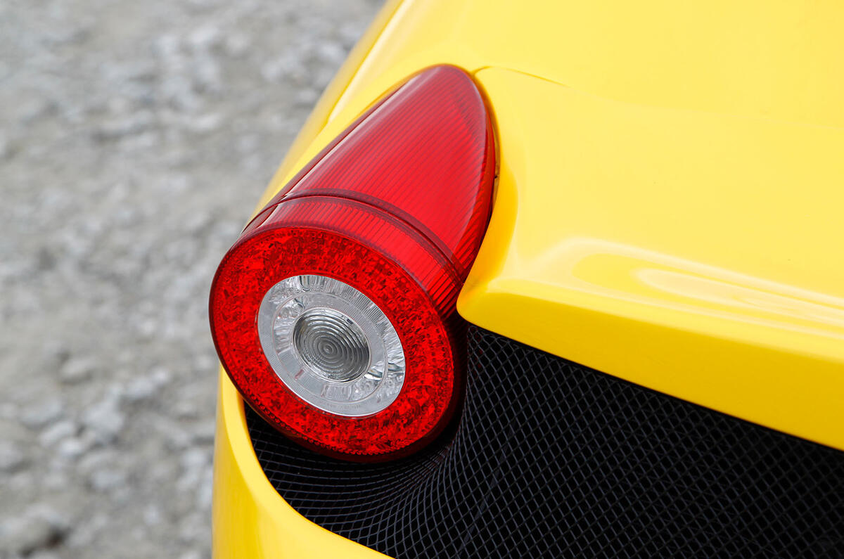 Ferrari 458 Speciale rear lights