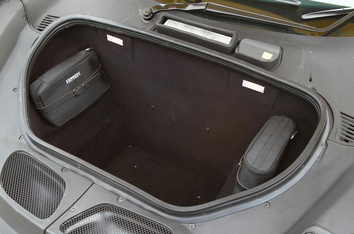 Ferrari 458 Speciale boot space