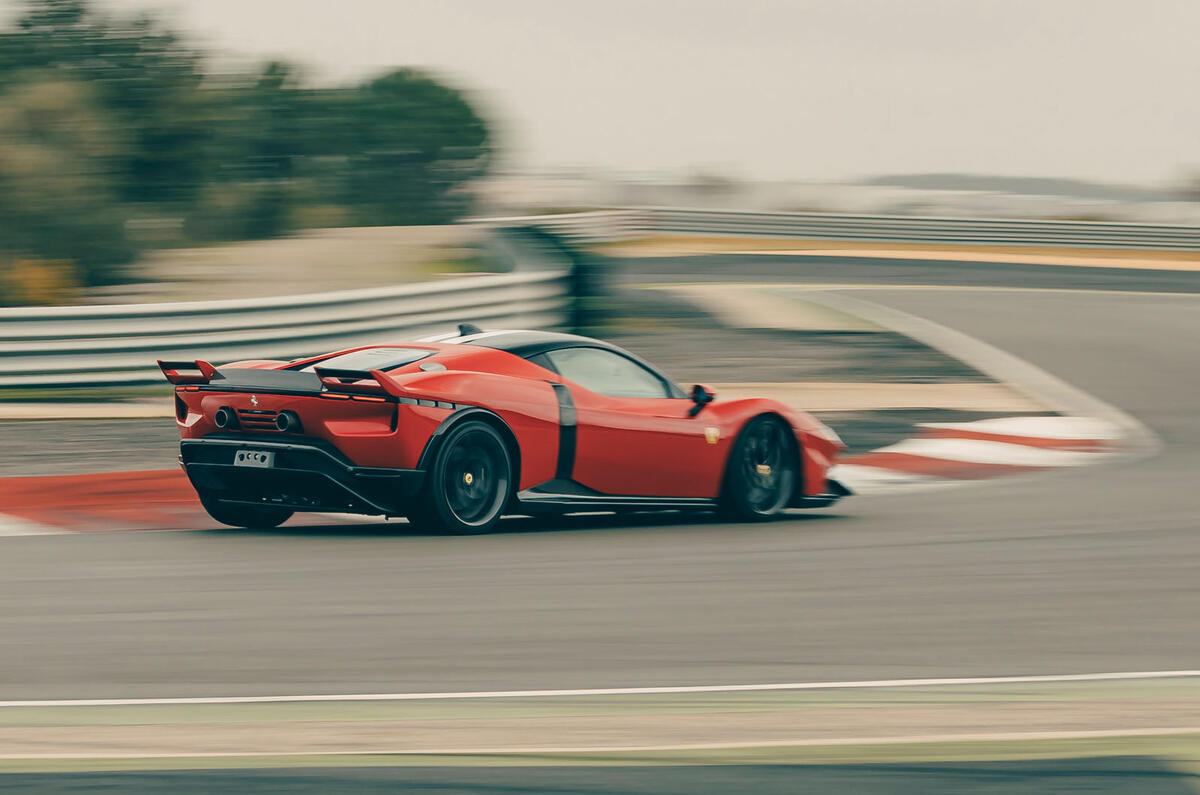 Ferrari 849 Testarossa review 2026 029