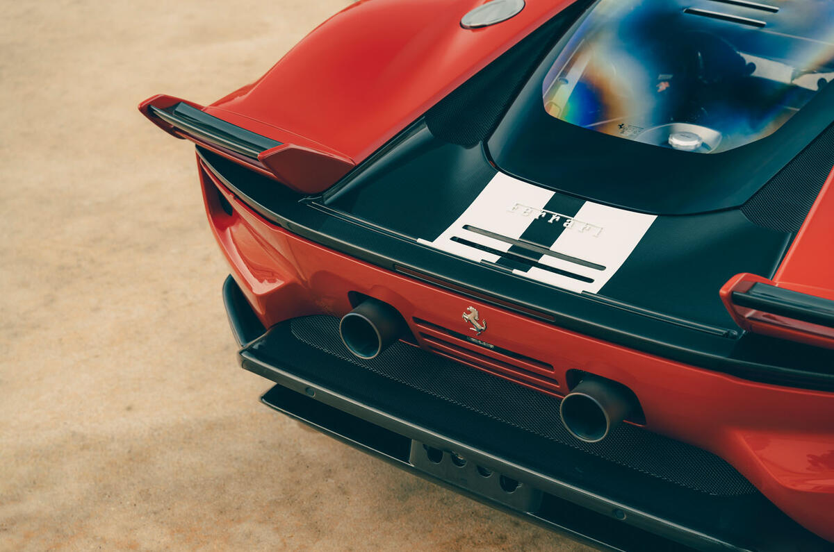 Ferrari 849 Testarossa review 2026 032