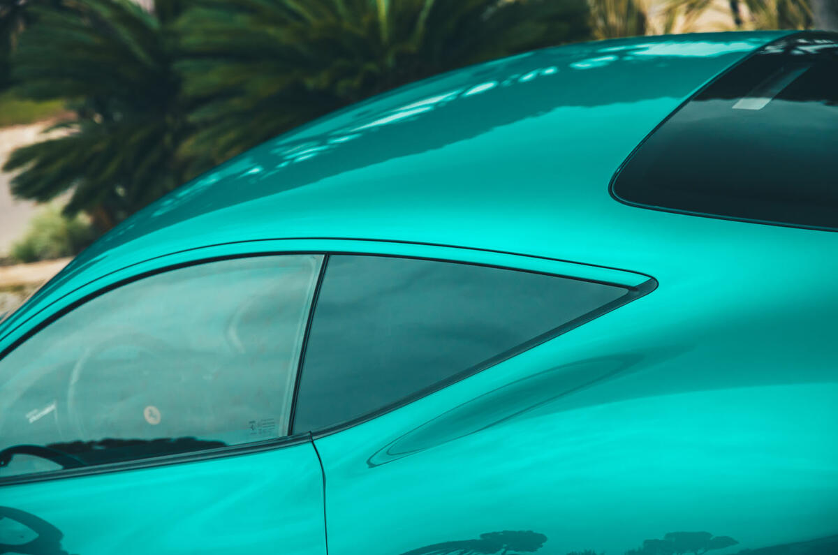 Ferrari Amafi review 2025 075