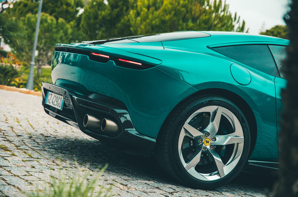 Ferrari Amafi review 2025 078